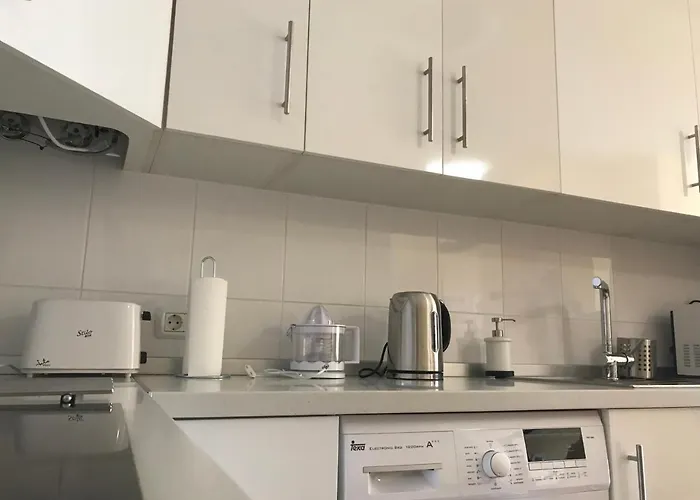 Διαμέρισμα Miramar 5 *